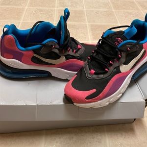 Big girls Nike air max size 5y